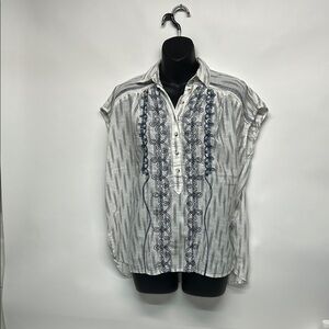 White and Blue Embroidered Blouse Size XS PILCRO Anthropologie